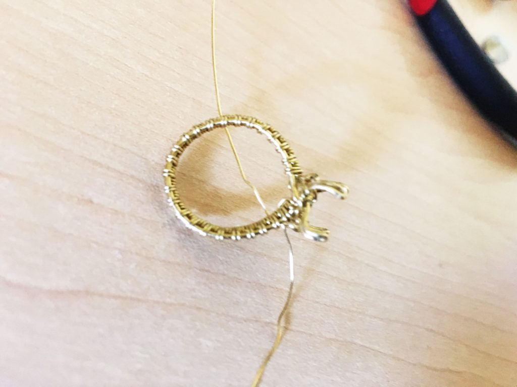 prong set swarovski rivoli tutorial